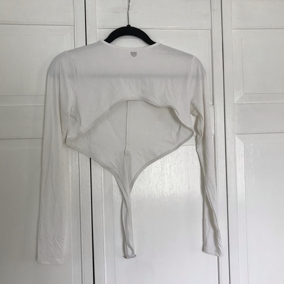 Cropped swim top - Picture 2 of 2